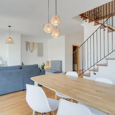 Alta Do Garajau I דירה