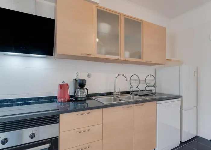 Alta Do Garajau I * Caniço